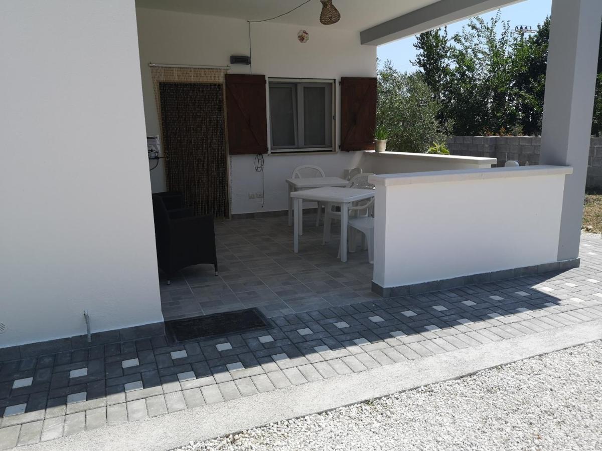 B&B Angolo Magico Parabita Exteriör bild