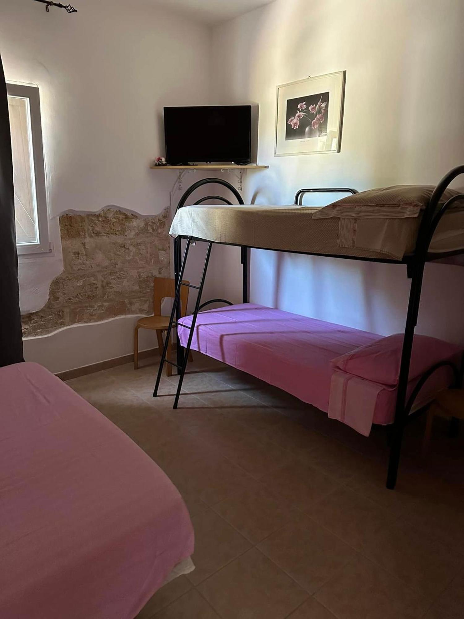 B&B Angolo Magico Parabita Exteriör bild